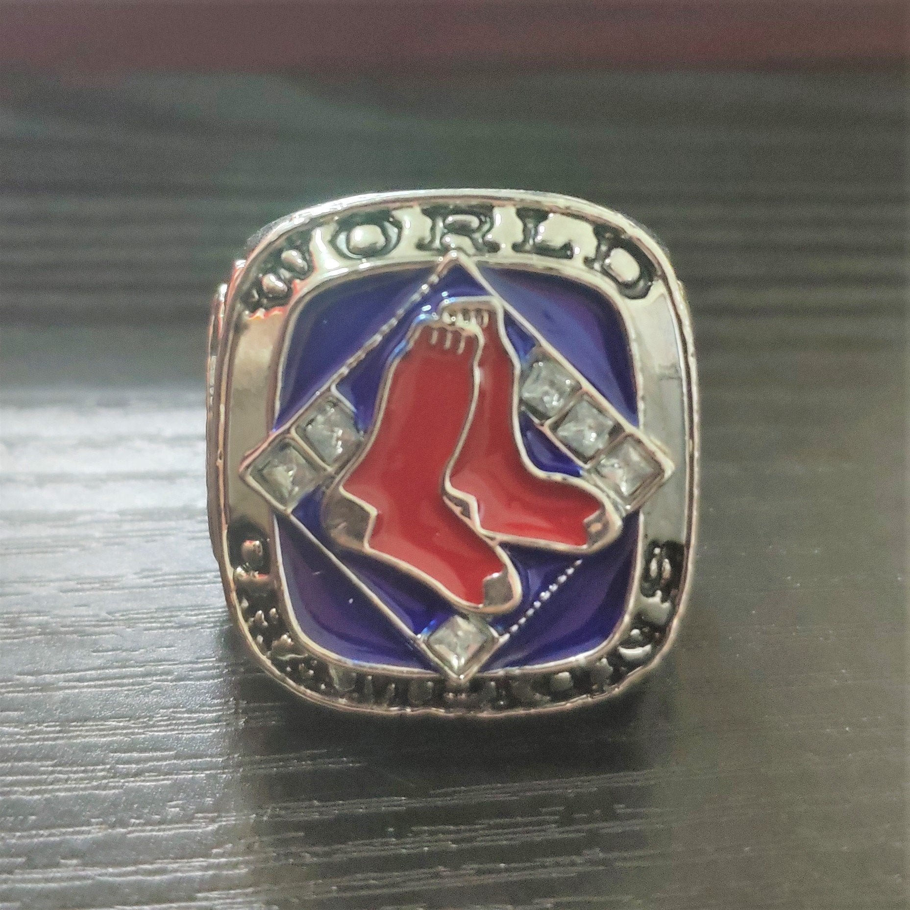 2007 Boston Red Sox World Series Championship Ring - Standard Series